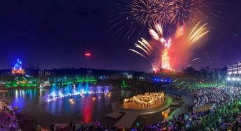 帅气的国产烟花表演视频,国产烟花绽放视觉盛宴