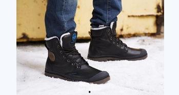 国产军靴防水测试视频